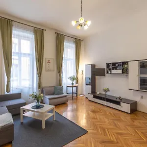 Raday Corner Apartament