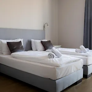 Otel Di Verdi Imperial, Budapeşte