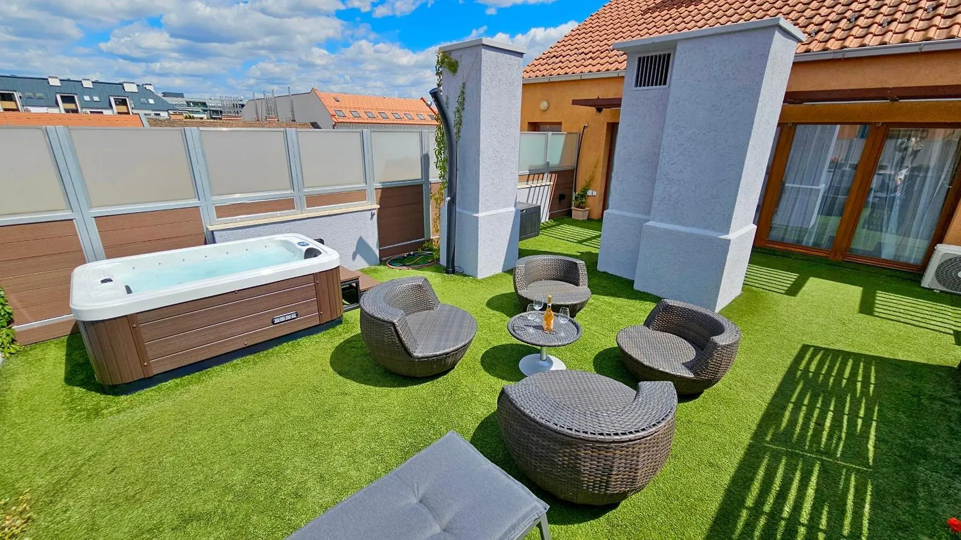 Jacuzzi Tuscany Terrace Apartment Free Parking Budapest