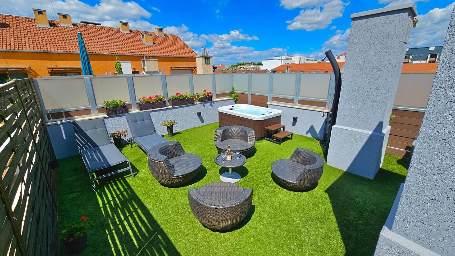 Jacuzzi Tuscany Terrace Apartment Free Parking Budapest